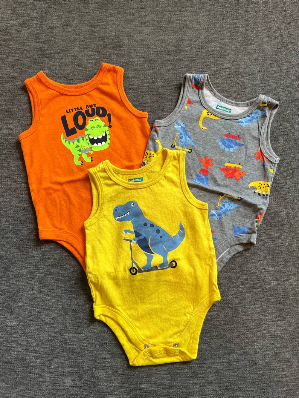 Garanimals Baby Boy’s 6-9 Month Onesies